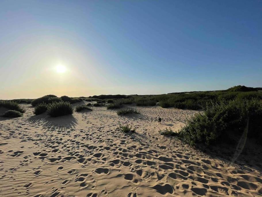 Formby, Spacious True Bungalow Steps From Beach Eksteriør bilde